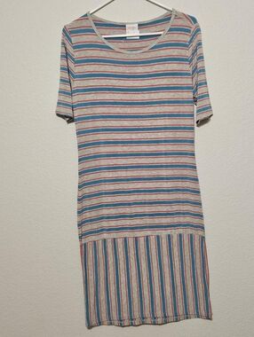 Large Grey, Blue And Red LuLaRoe Dress